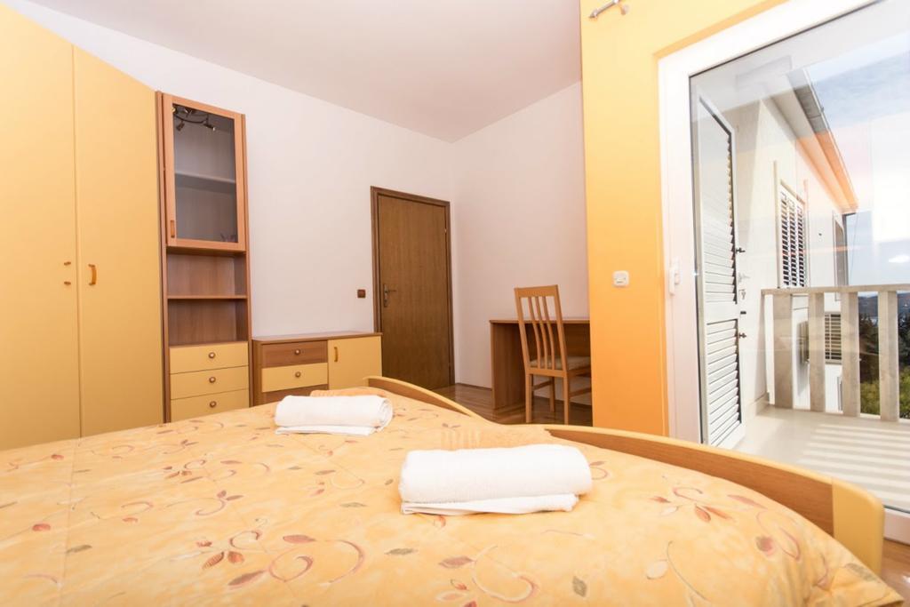 סגט ווראנייצה Apartments Meri מראה חיצוני תמונה
