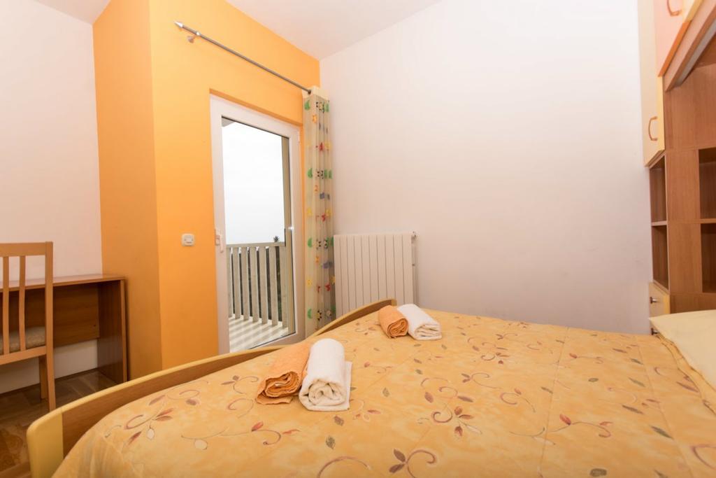 סגט ווראנייצה Apartments Meri מראה חיצוני תמונה